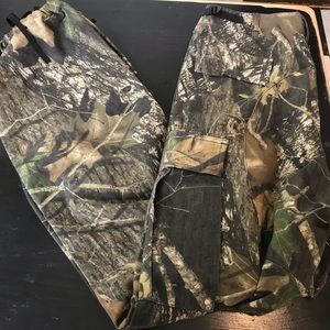 Camo pants